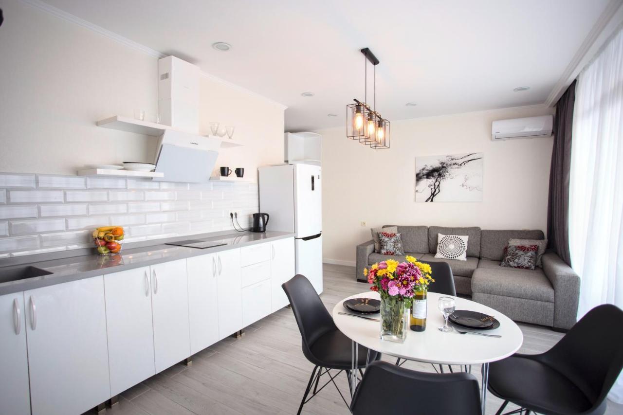 The Spot Apartments - Orbi Residence Батумі Екстер'єр фото