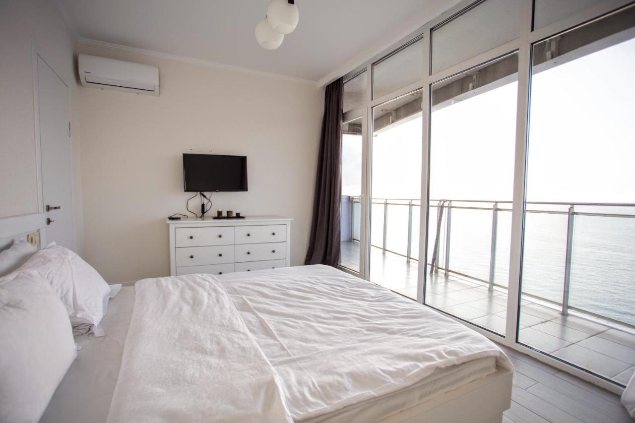 The Spot Apartments - Orbi Residence Батумі Екстер'єр фото