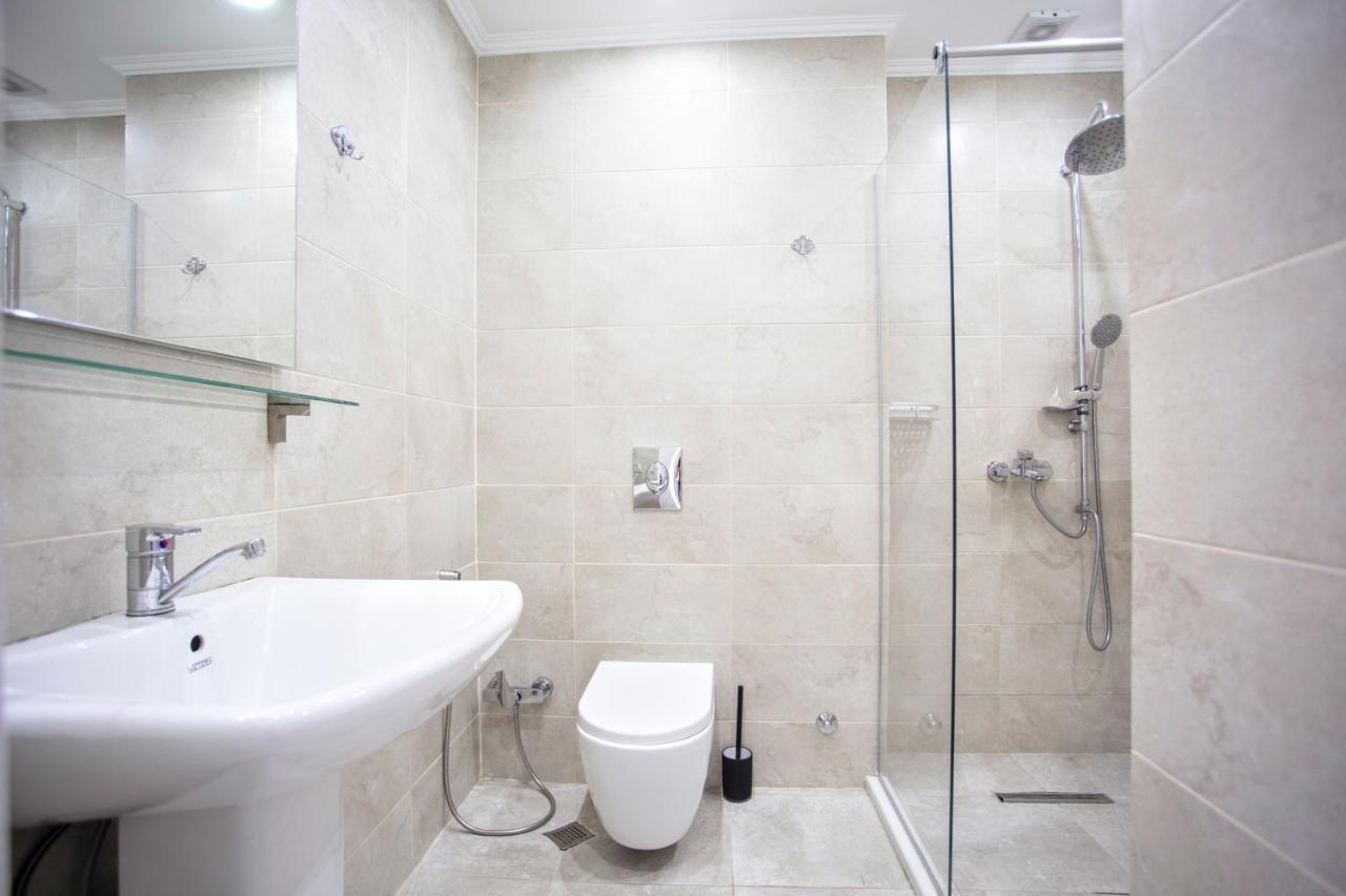 The Spot Apartments - Orbi Residence Батумі Екстер'єр фото